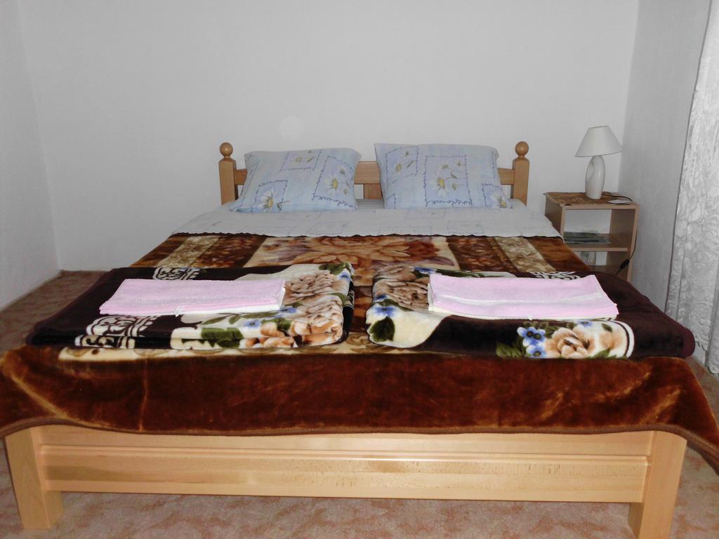Guest House Krga Кореница Стая снимка