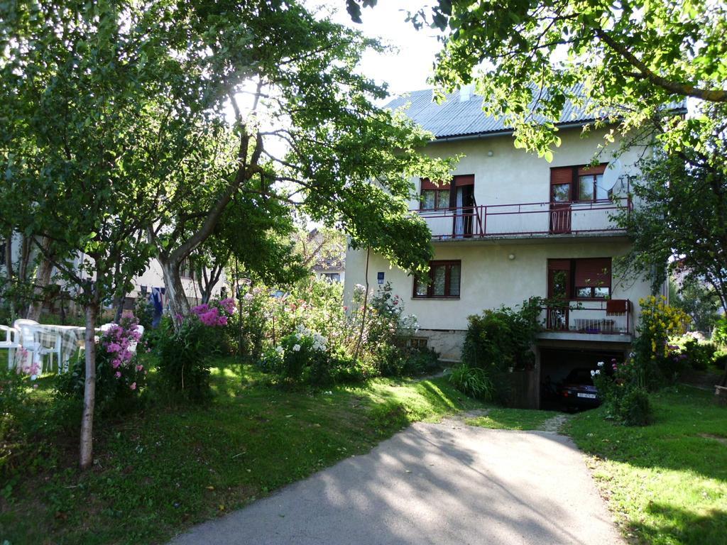 Guest House Krga Кореница Стая снимка