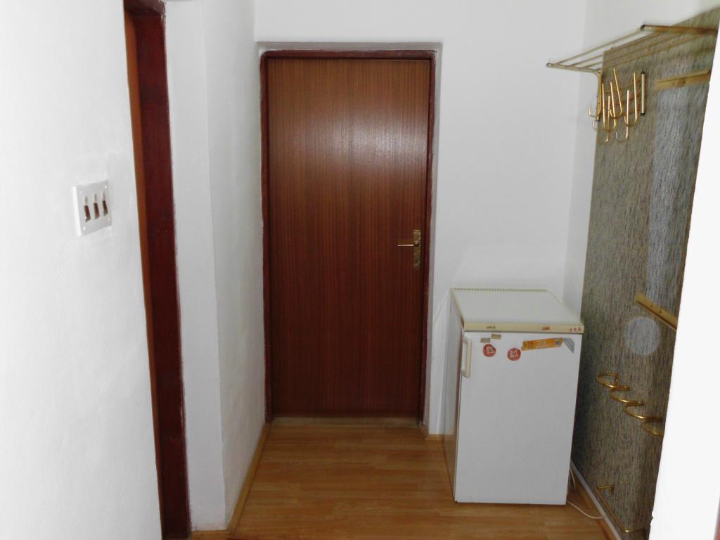 Guest House Krga Кореница Екстериор снимка